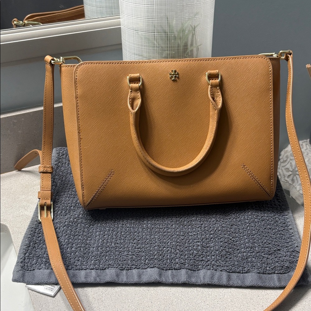 Tory Burch Robinson tote